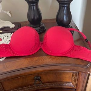 ❤️❤️❤️Victorias Secret Size 38D❤️❤️❤️